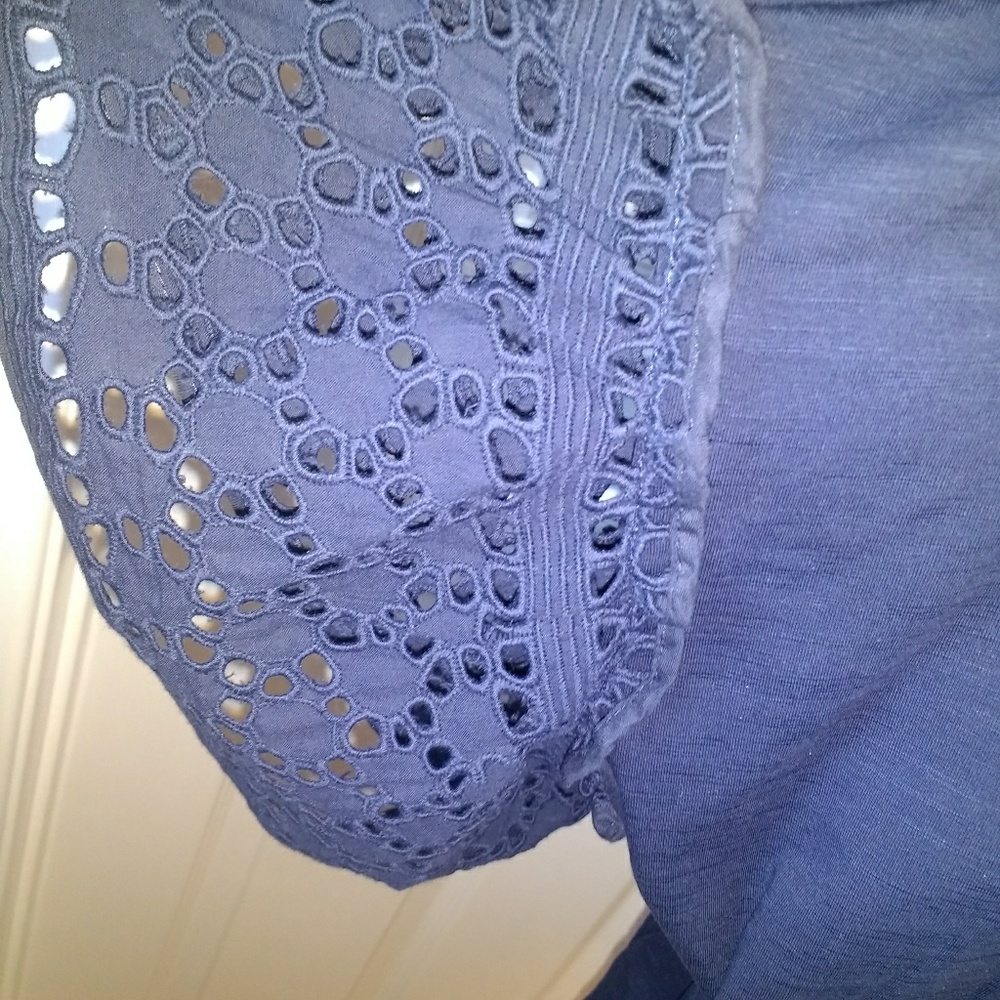 ⚡⚡⚡Fever blouse - Picture 2 of 4